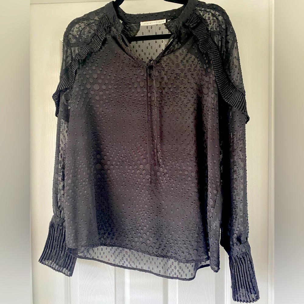 2 for $20 Item! Violet & Claire blouse!!